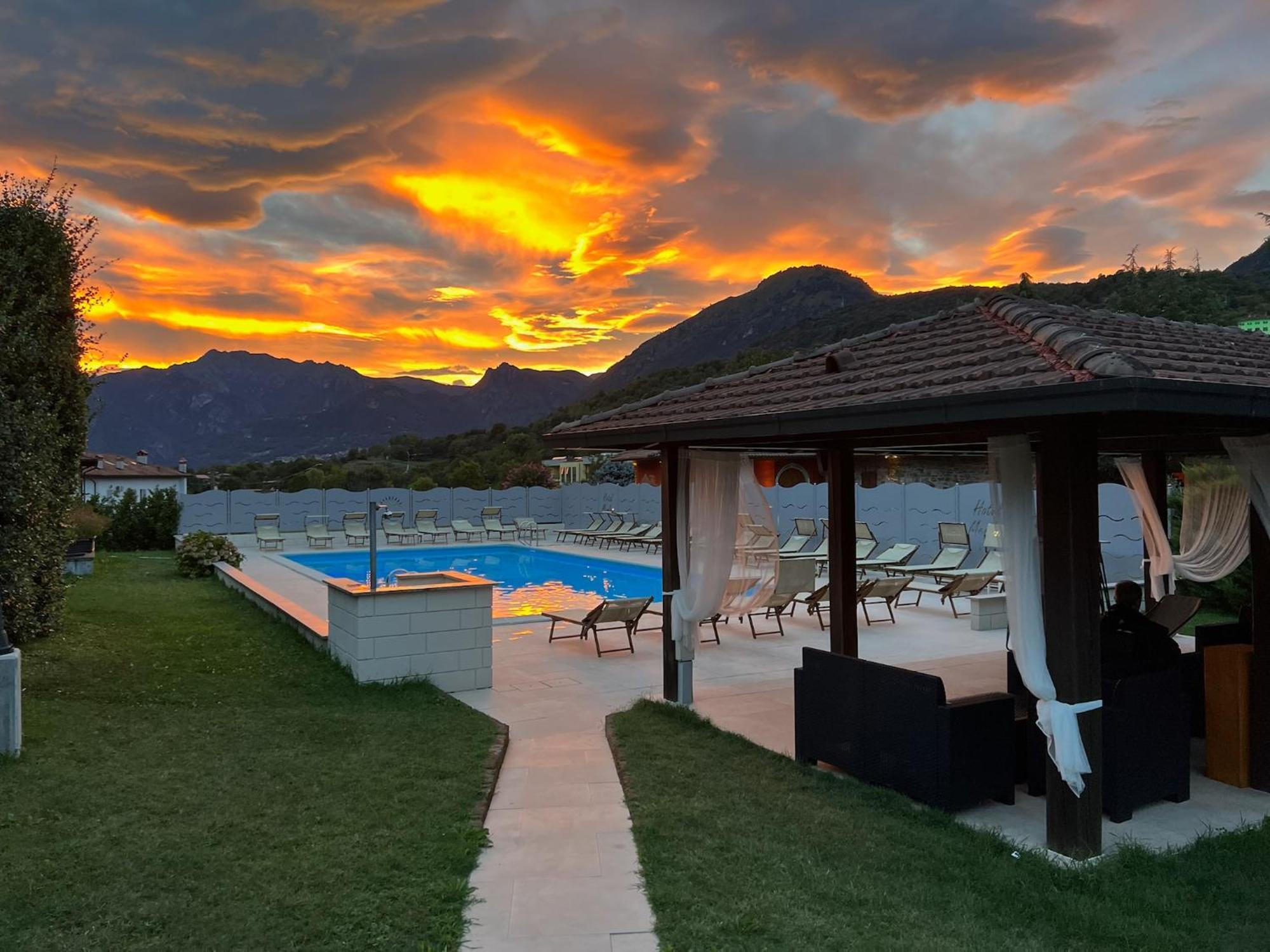 Hotel Merloni Grandola ed Uniti Εξωτερικό φωτογραφία